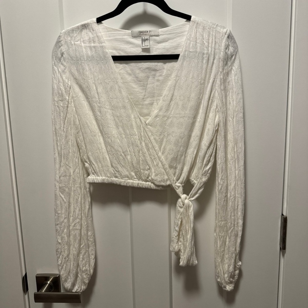 FOREVER 21 crop top